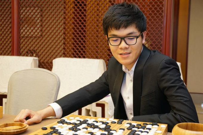 柯洁围棋辉煌成就回顾与未来展望，最新消息一览无余